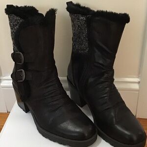 BareTraps Black Winter Boots with Buckle Detail